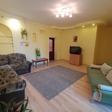3К. Квартира На Сумской Kharkiv Eksteriør billede