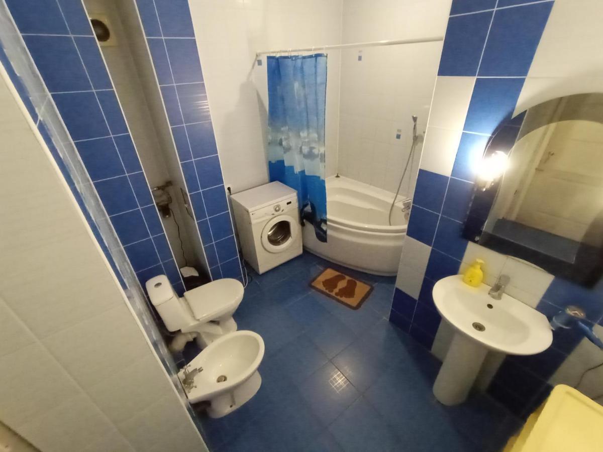 3К. Квартира На Сумской Kharkiv Eksteriør billede
